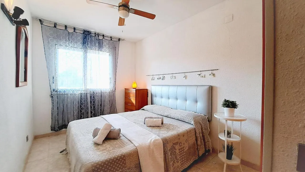 Apartamentos Navarra 07 Салоу Апартаменты