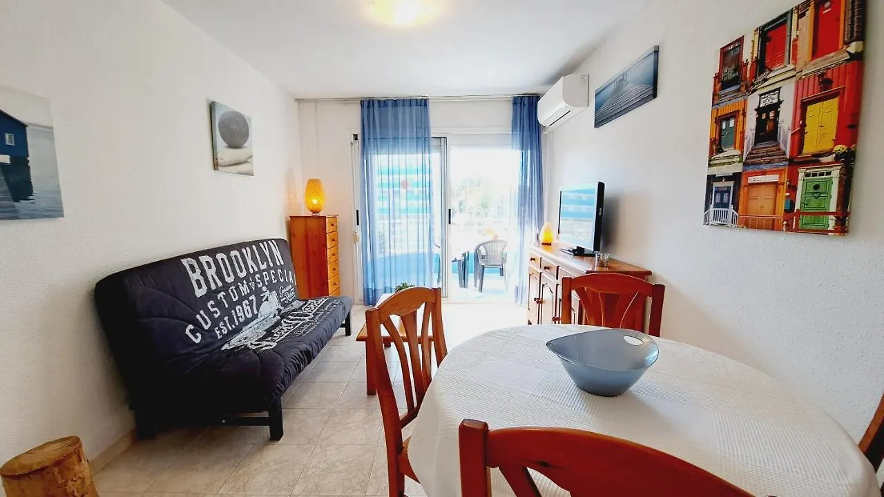 Apartamentos Navarra 07 Салоу 0*,
